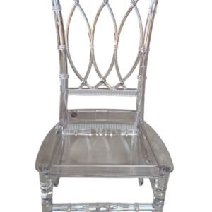 كرسي شفاف بتصميم ألماسي متداخل